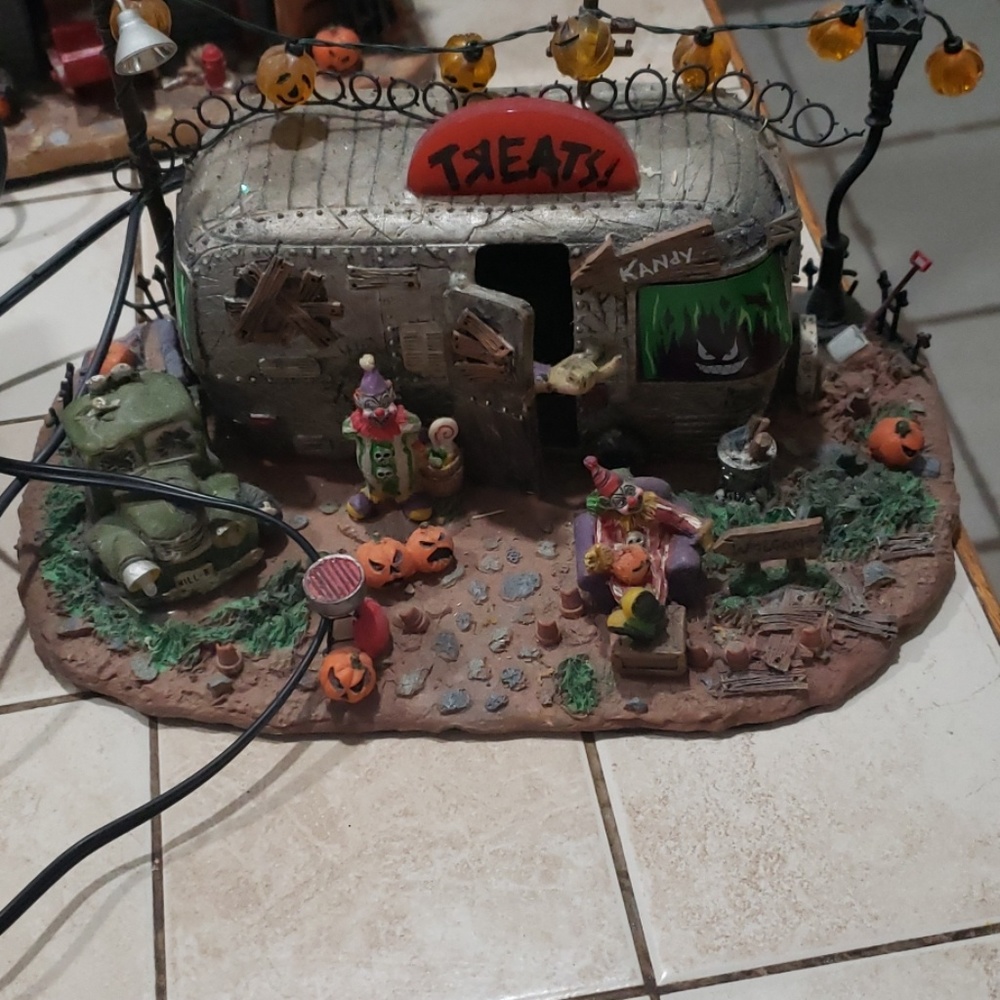 Holloween lighted houses